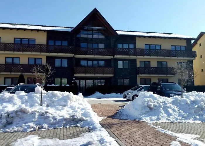Mezonetovy Apartman V Oscadnici